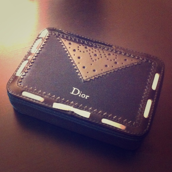 DIOR MAKEUP KIT - EYESHADOW, BLUSH, POWDER