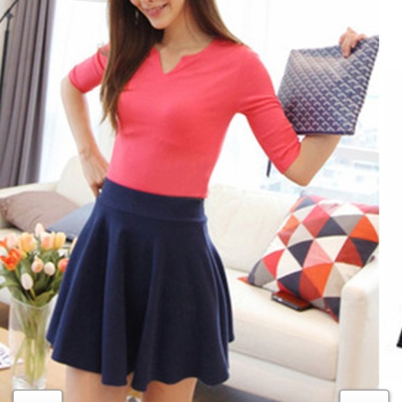 🚫SOLD🚫Skater Fippy Mini Skirts - Picture 2 of 2