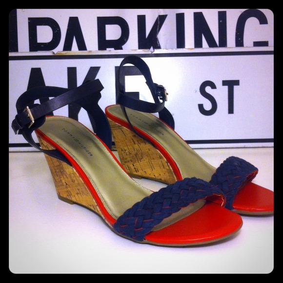 NWOT Tommy Hilfiger Blue & Red Wedges