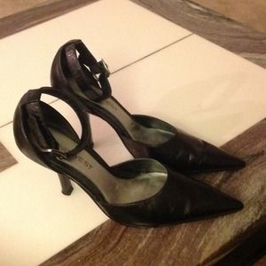 Black Nine West Pumps