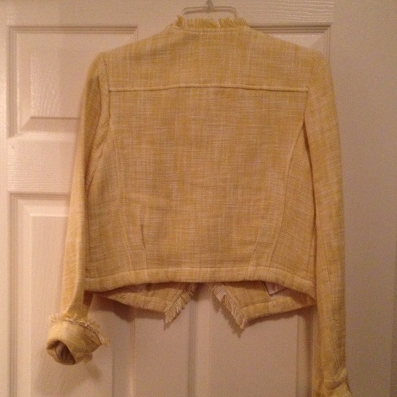 CAbi Jackets & Coats - CAbi Daisy Jacket CAbi Jackets & Coats - CAbi Daisy Jacket