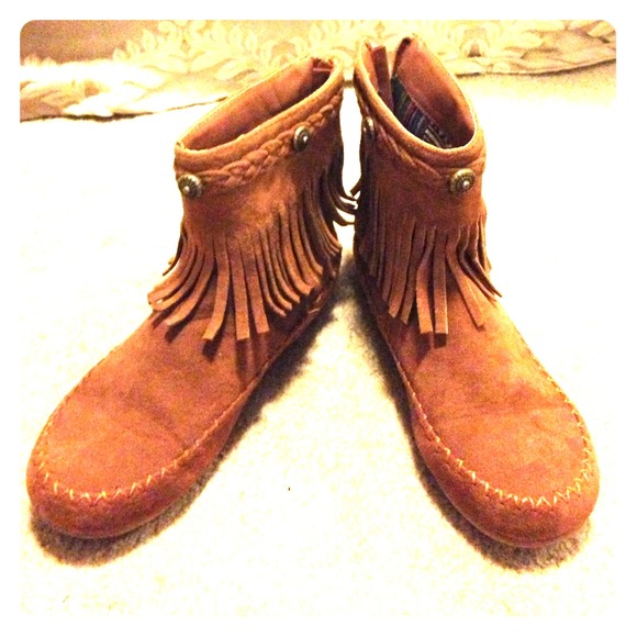 chestnut ankle moccasins