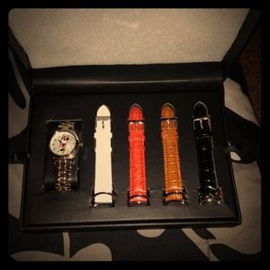 Minnie Mouse Watch Set