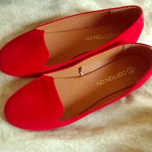 Red cotton on flats