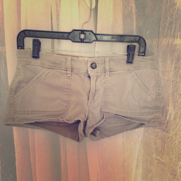 ❌SOLD❌ Grey Hollister shorts