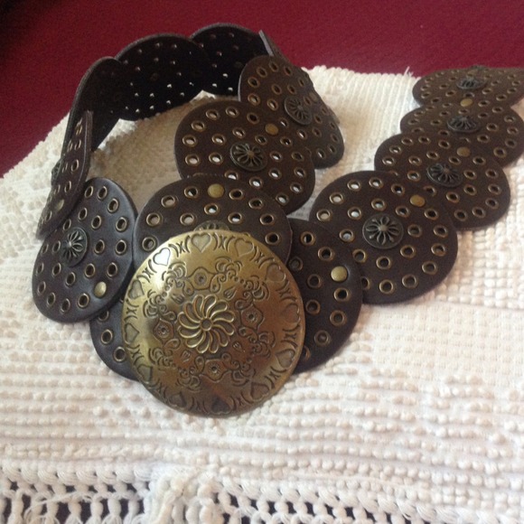Concha belt