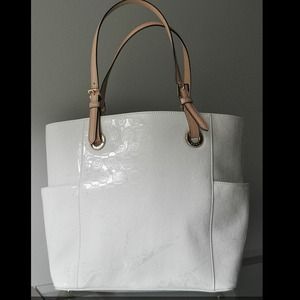 SOLD! MK Jet Set Monogram Signature Item Tote