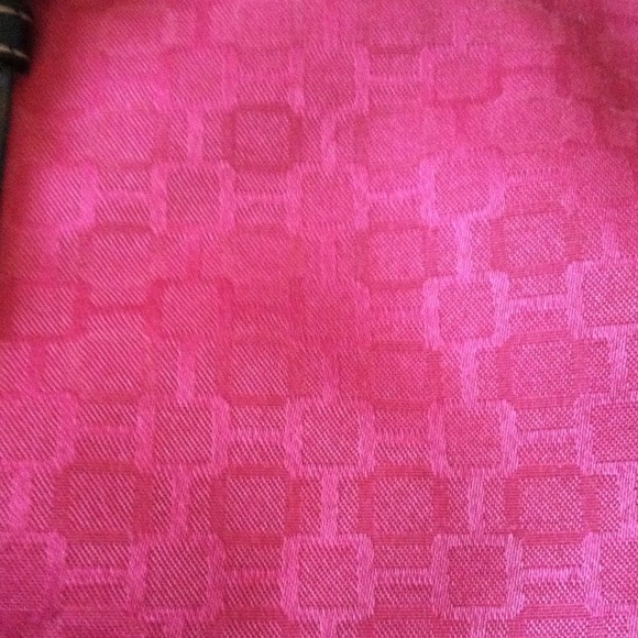 Handbag - Picture 3 of 3