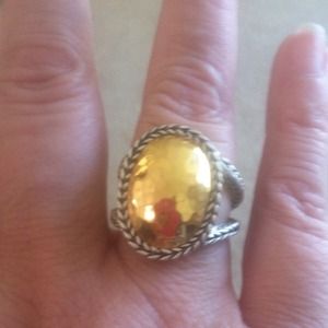 Cocktail ring