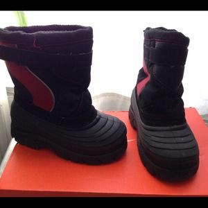 Children's Place Snow Boots Size US 10