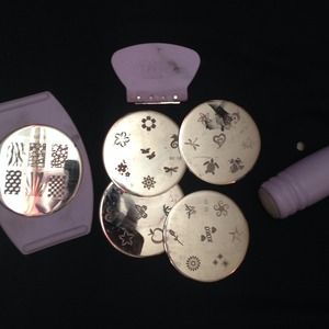 ⛔️SOLD⛔️ Nail art stamp kit