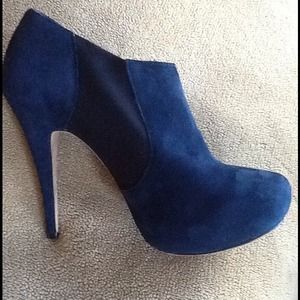 Vince Camuto Jordy Ankle Boots (Bootie)