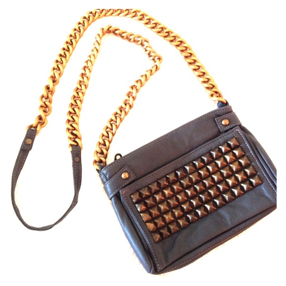 Tylie Malibu Cross Body Bag