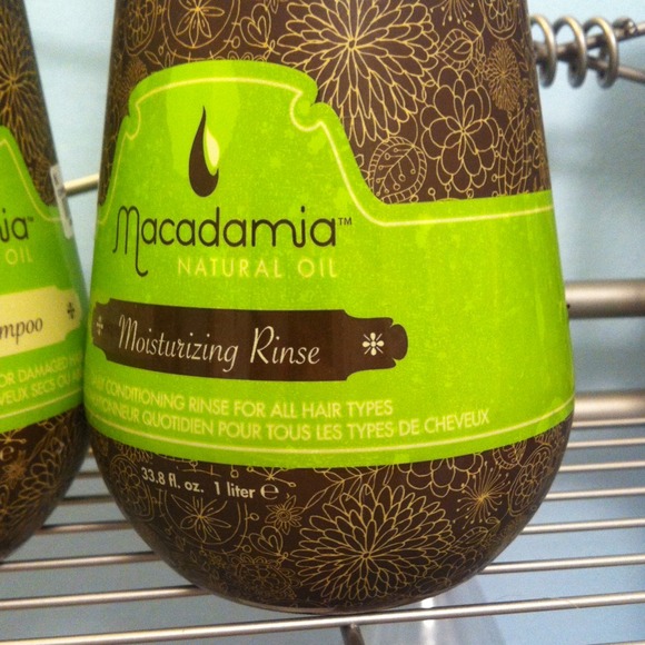 Macadamia Moisturizing Rinse