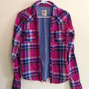 Hollister woman long sleeve shirt