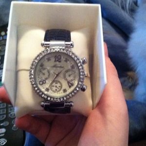 NIB Beautiful Watch