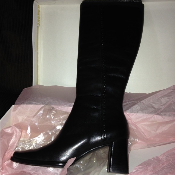 Badlino leather boots