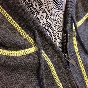 Old Navy Sweaters - ๐HOST PICK๐ Dark grey hooded zip up Old Navy Sweaters - ๐HOST PICK๐ Dark grey hooded zip up