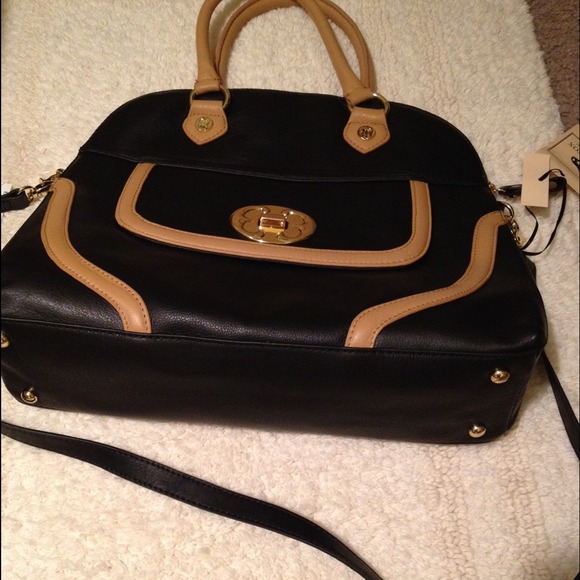 🎉 Host Pick Emma Fox Satchel - Picture 3 of 4