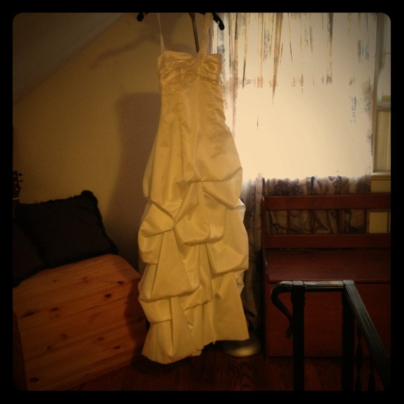 Wedding/Sweet 16 dress - Picture 4 of 4