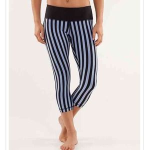*****SOLD****BNWT wunder under crop