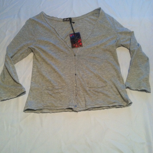 Cardigan sweater
