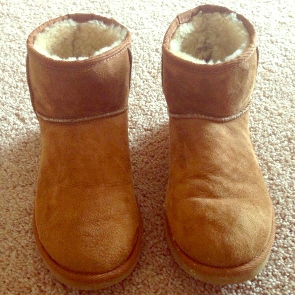 🔴SOLD ON EBAY🔴Authentic UGGs