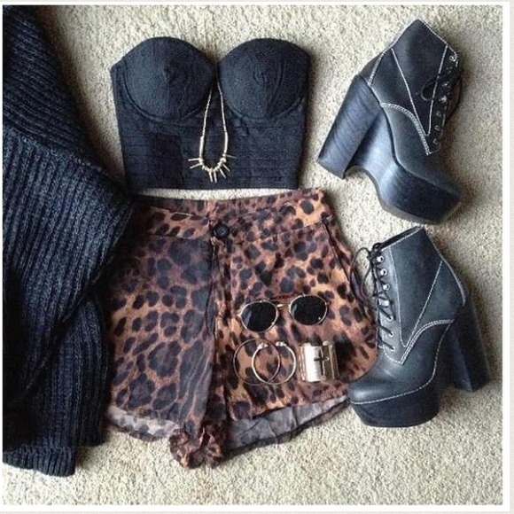 Leopard shorts