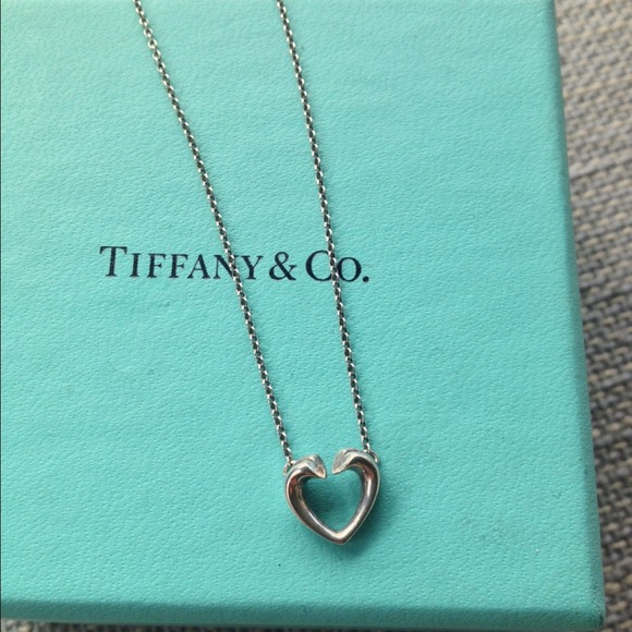 Tiffany & Co. Jewelry - TIFFANY AND CO. Picasso Tenderness Mini Necklace