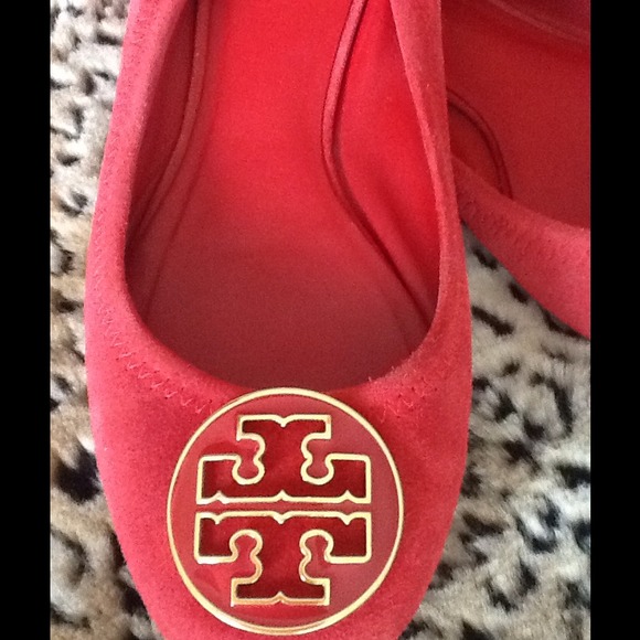 Tory Burch Authentic Red Suede Revas Size 7.5