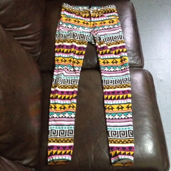 patterned pants