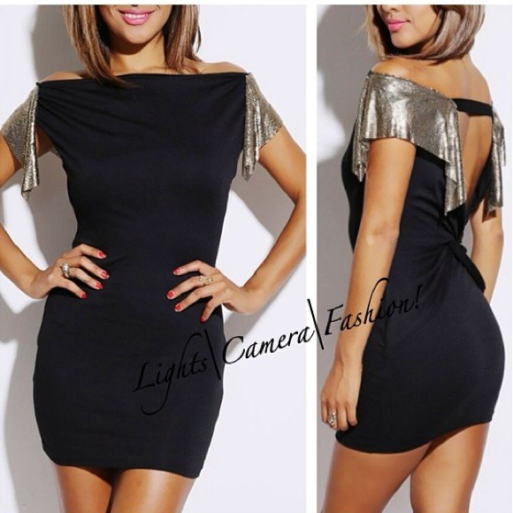 SOLD OUT❌LBD with gold accents on shoulders