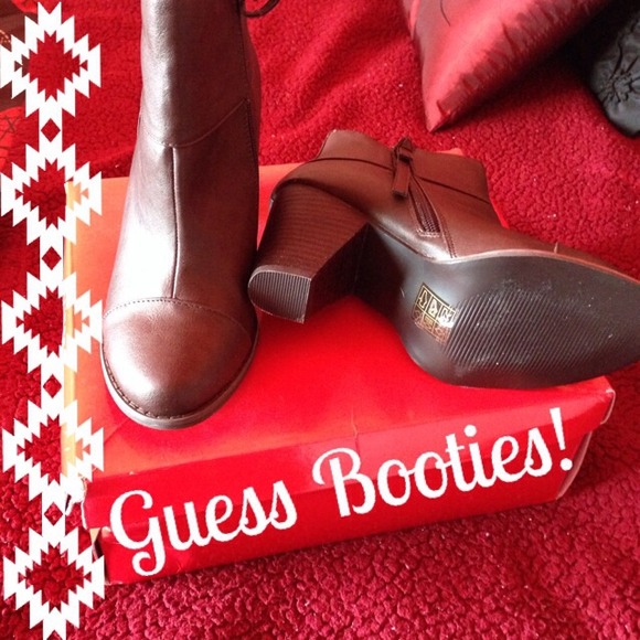 Guess Boots Size 7