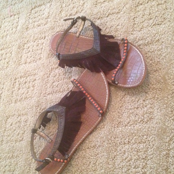 Sam Edelman size 7 Cute Indian style sandals - Picture 2 of 3