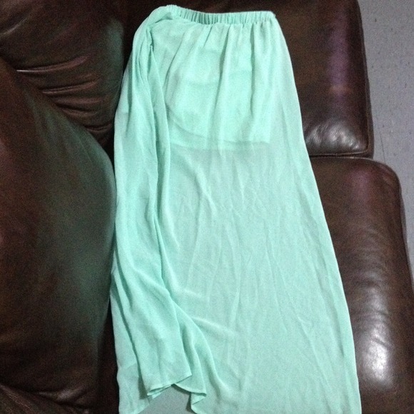 long skirt