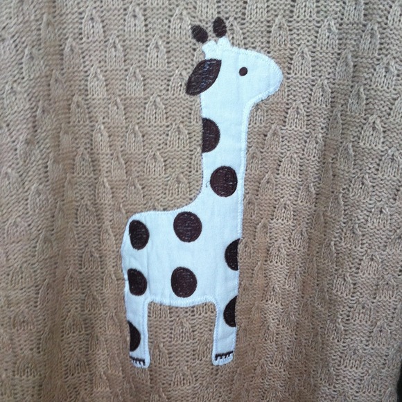 Adorable giraffe sweater! Never been worn! - Picture 2 of 2
