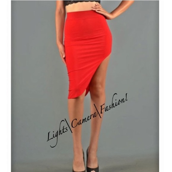 Dresses & Skirts - 🔥❤red side slit skirt