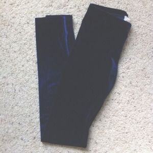 RESERVED ❌Blue velvet leggings