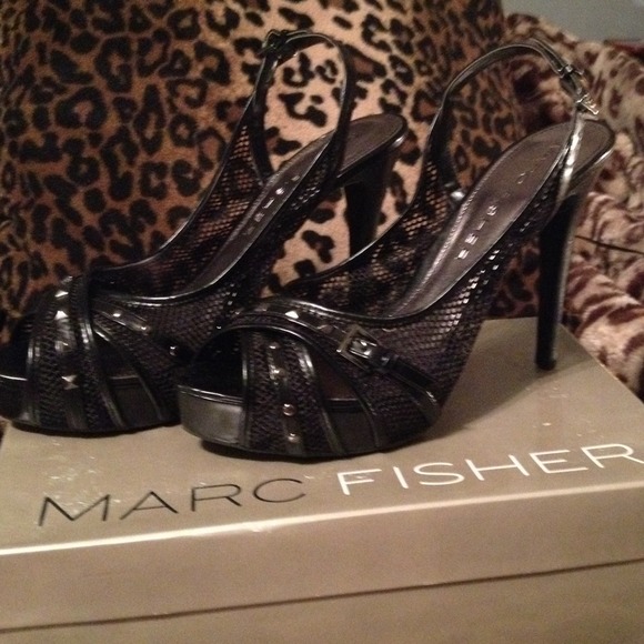 New Mesh Studded Marc Fisher Slingback Pumps - Picture 2 of 3