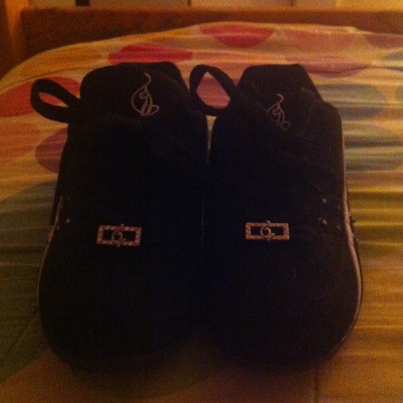 💢SOLD 💢Baby phat shoes