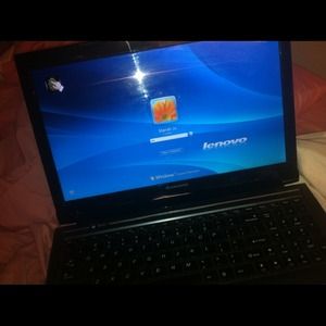 Lenovo PC IdeaPad V570 Laptop