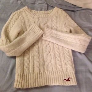 Hollister sweater white