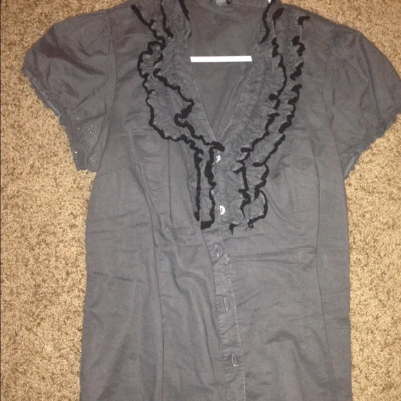 Anthropologies dark grey fitted blouse