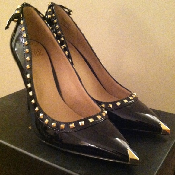 Truth or Dare by Madonna Floriku Pumps