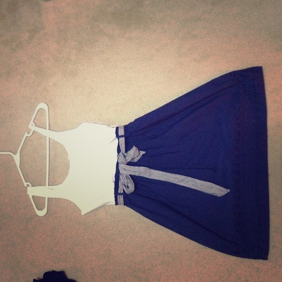 Cute navy dress