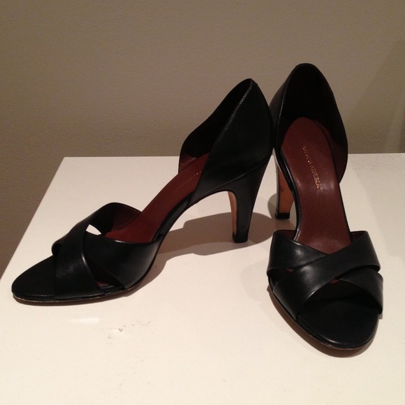 Banana Republic peep toe - Picture 2 of 4