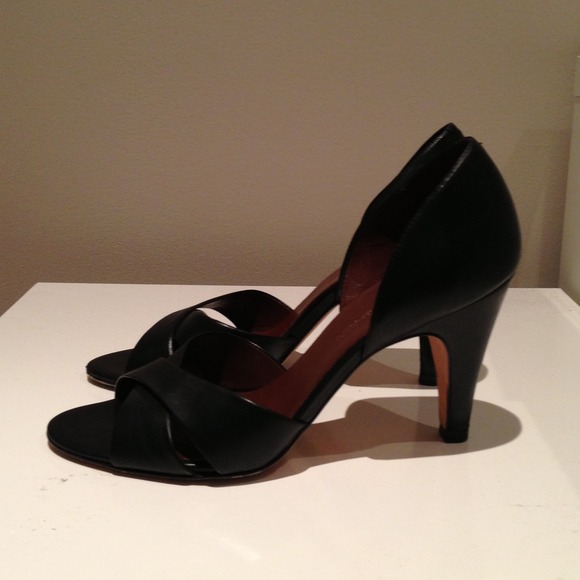 Banana Republic peep toe - Picture 3 of 4