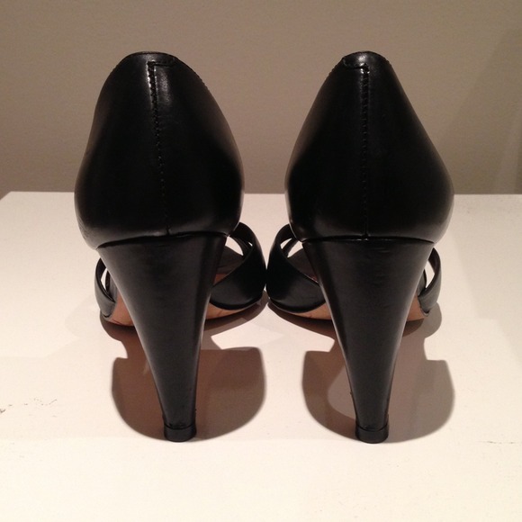 Banana Republic peep toe - Picture 4 of 4