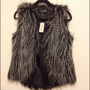 Fur vest