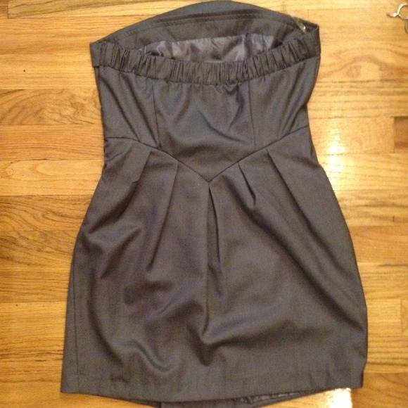 Gray Strapless Tunic - Picture 2 of 3